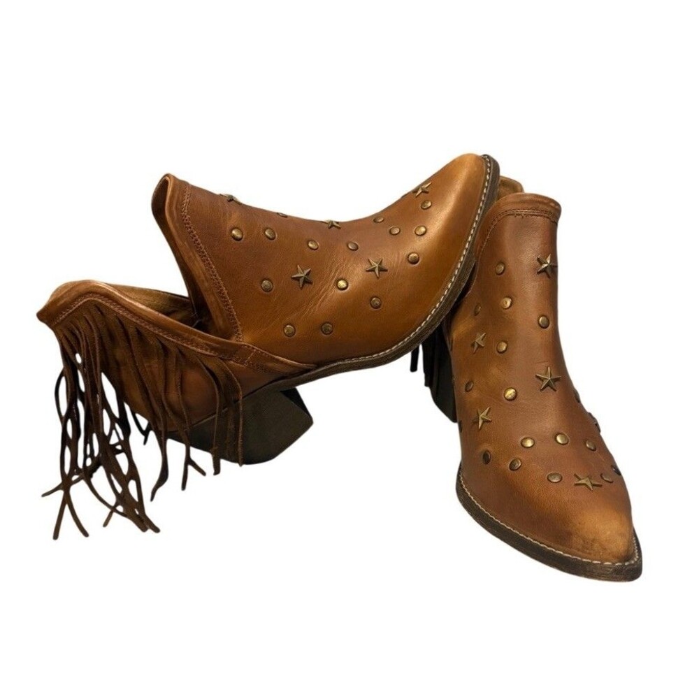 Circle G Tan Leather Fringe Ankle Booties with Star Studs